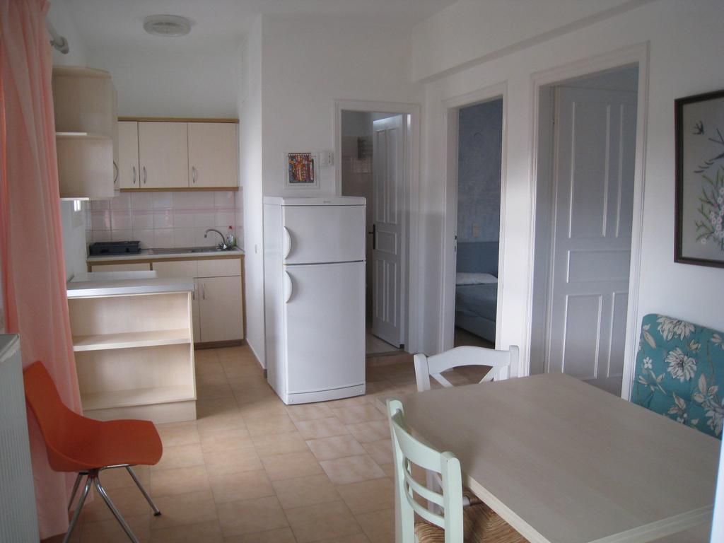 Vlachos Acharavi Apartment *